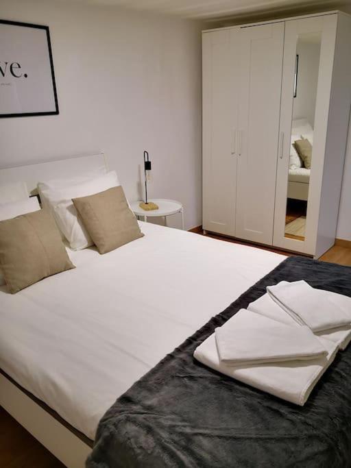 City Center Apartment - Avenida Da Liberdade Lisbon Exterior photo